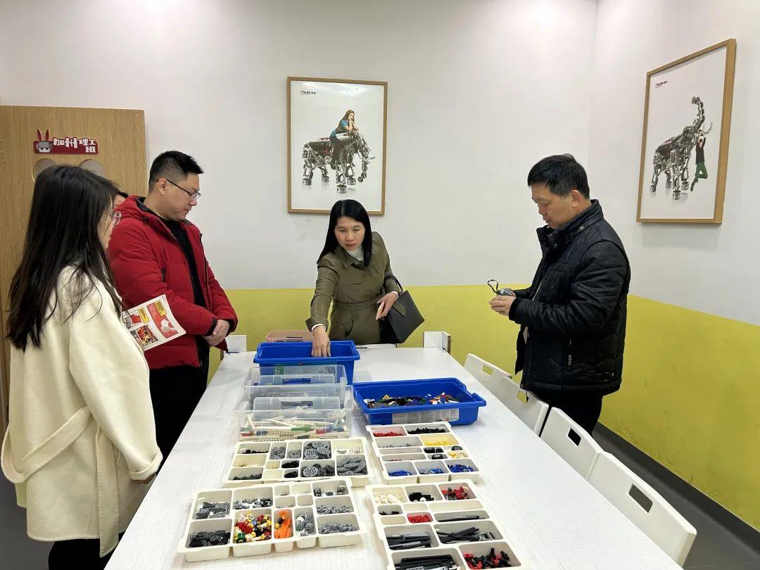 访企拓岗促就业——信息工程系领导走访企业洽谈 校企合作促进学生就业
